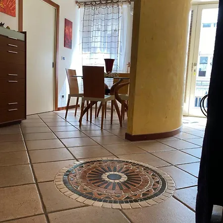 Jolie Maison Montalbano Ionico