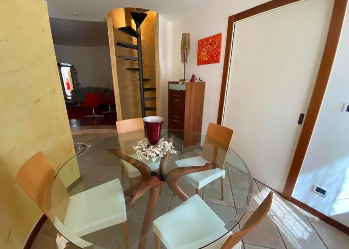 Jolie Maison Feriehus Montalbano Ionico